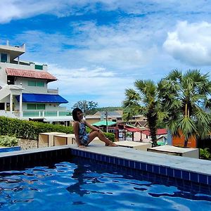 Grand Pool Access Double Room